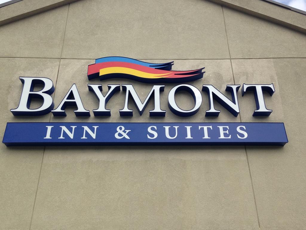 Baymont By Wyndham Orangeburg North Hotel Kültér fotó